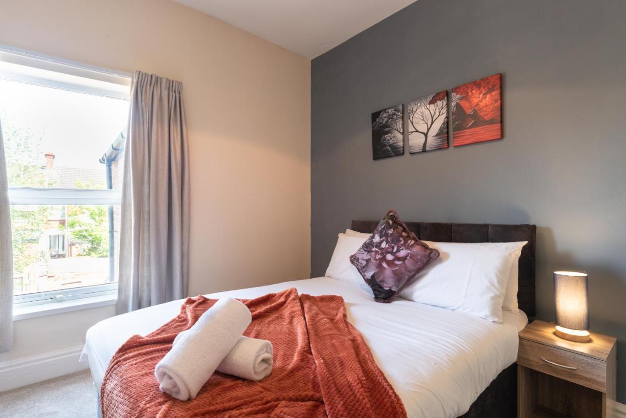 3 Bedroom-5 Beds Newland Ave King'S Palace Leisure-Contractor-Heart Of Hull Amenities Кингстон-апон-Халл Экстерьер фото
