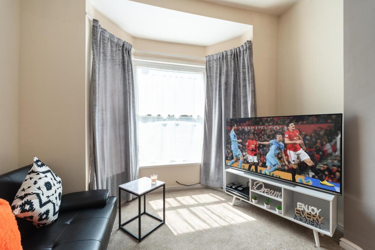 3 Bedroom-5 Beds Newland Ave King'S Palace Leisure-Contractor-Heart Of Hull Amenities Кингстон-апон-Халл Экстерьер фото