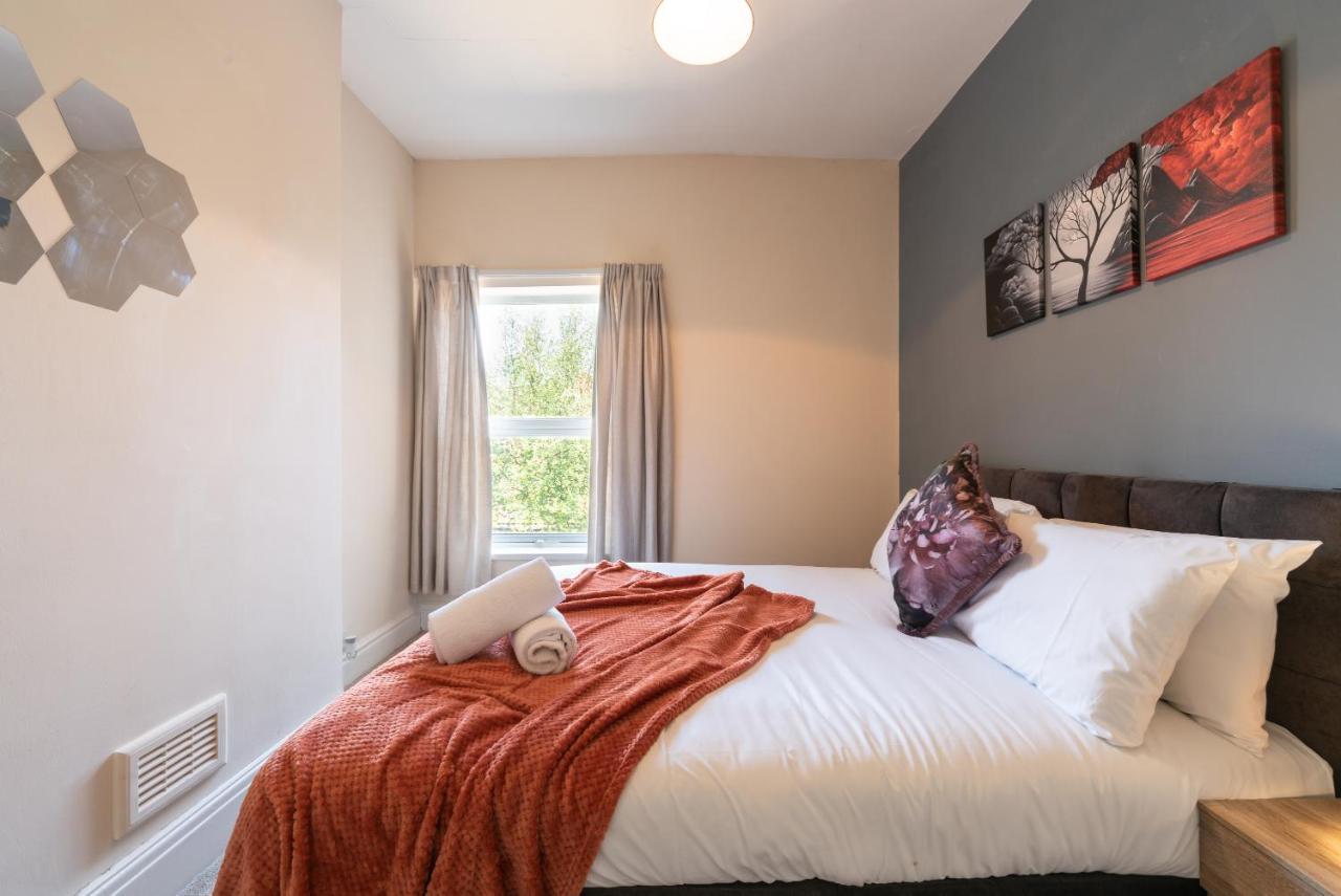 3 Bedroom-5 Beds Newland Ave King'S Palace Leisure-Contractor-Heart Of Hull Amenities Кингстон-апон-Халл Экстерьер фото